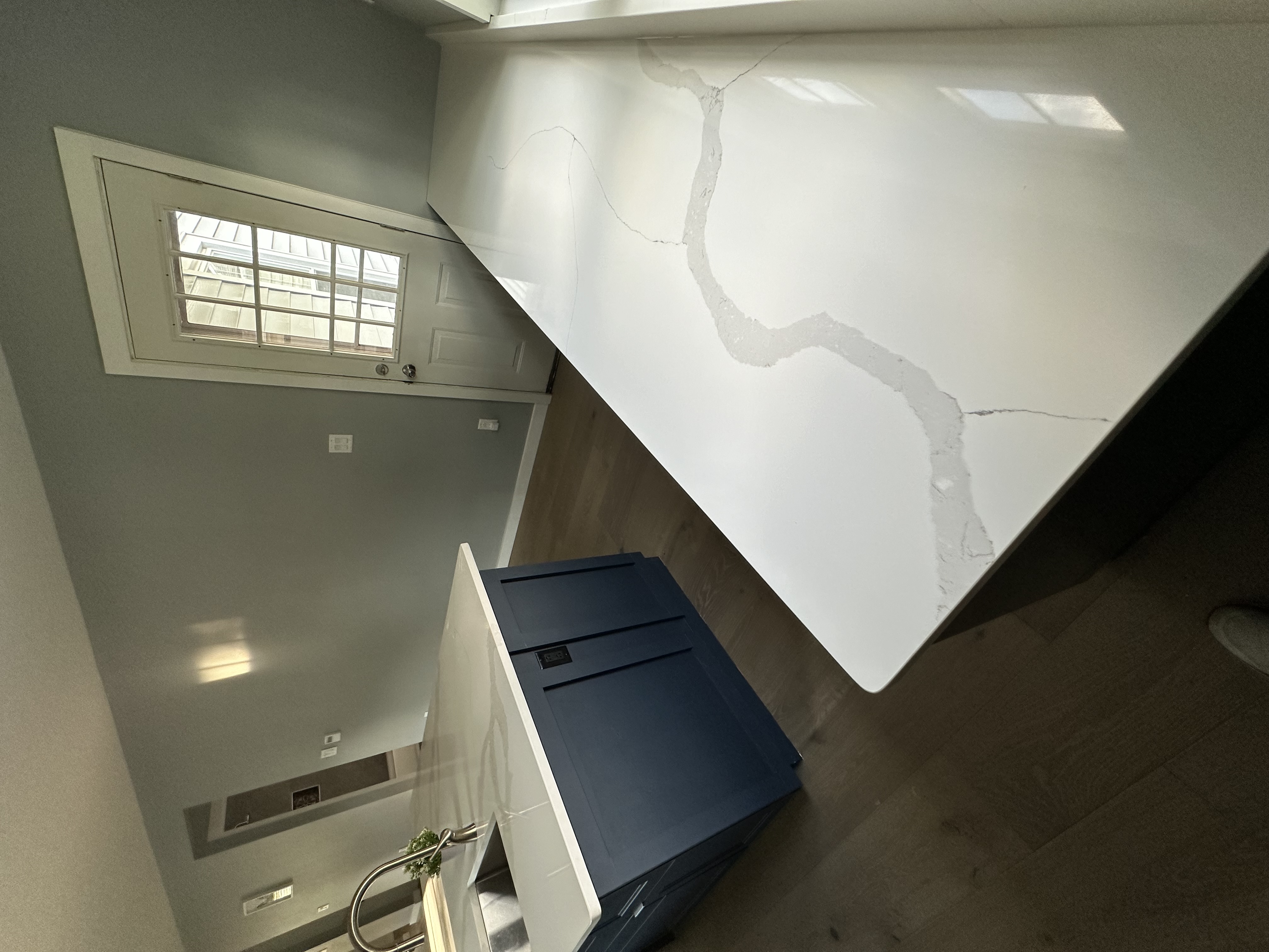 Quartz countertop detail with veining